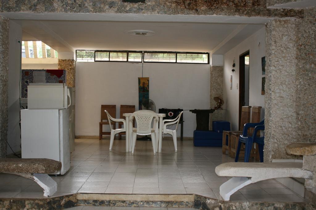 Vivienda Turistica El Castillo 伯里塔卡 外观 照片