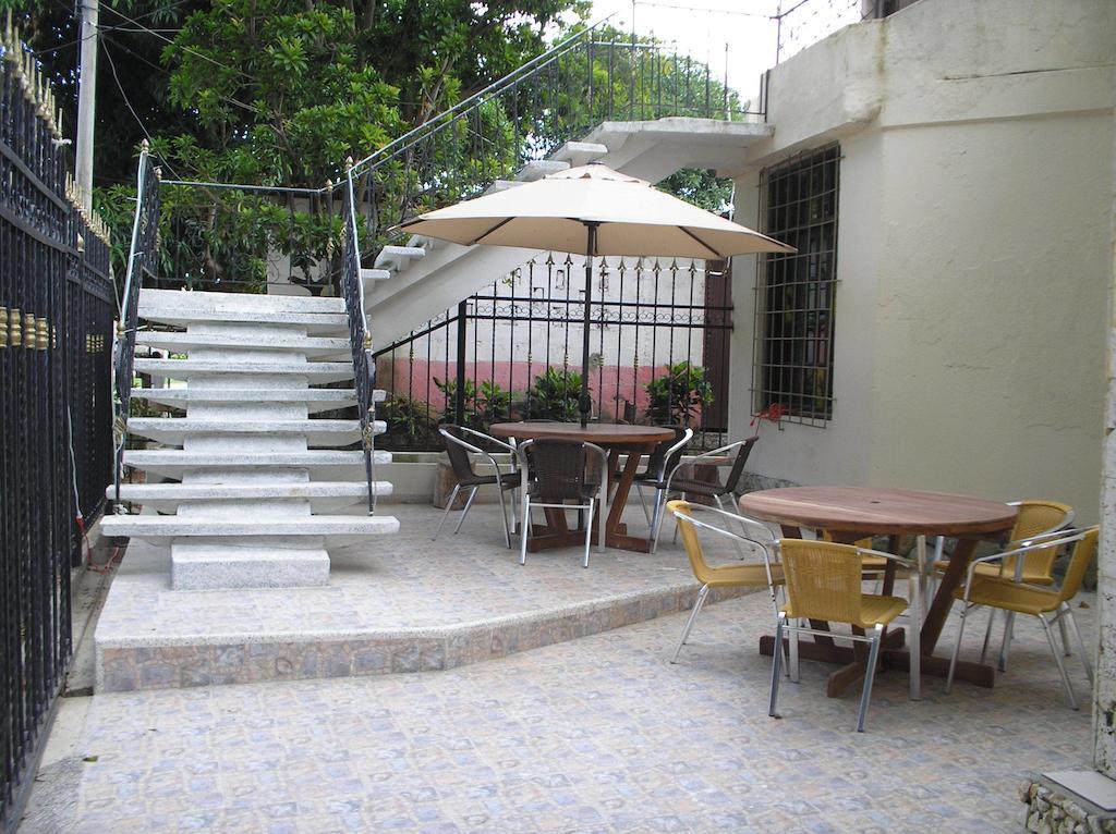 Vivienda Turistica El Castillo 伯里塔卡 外观 照片