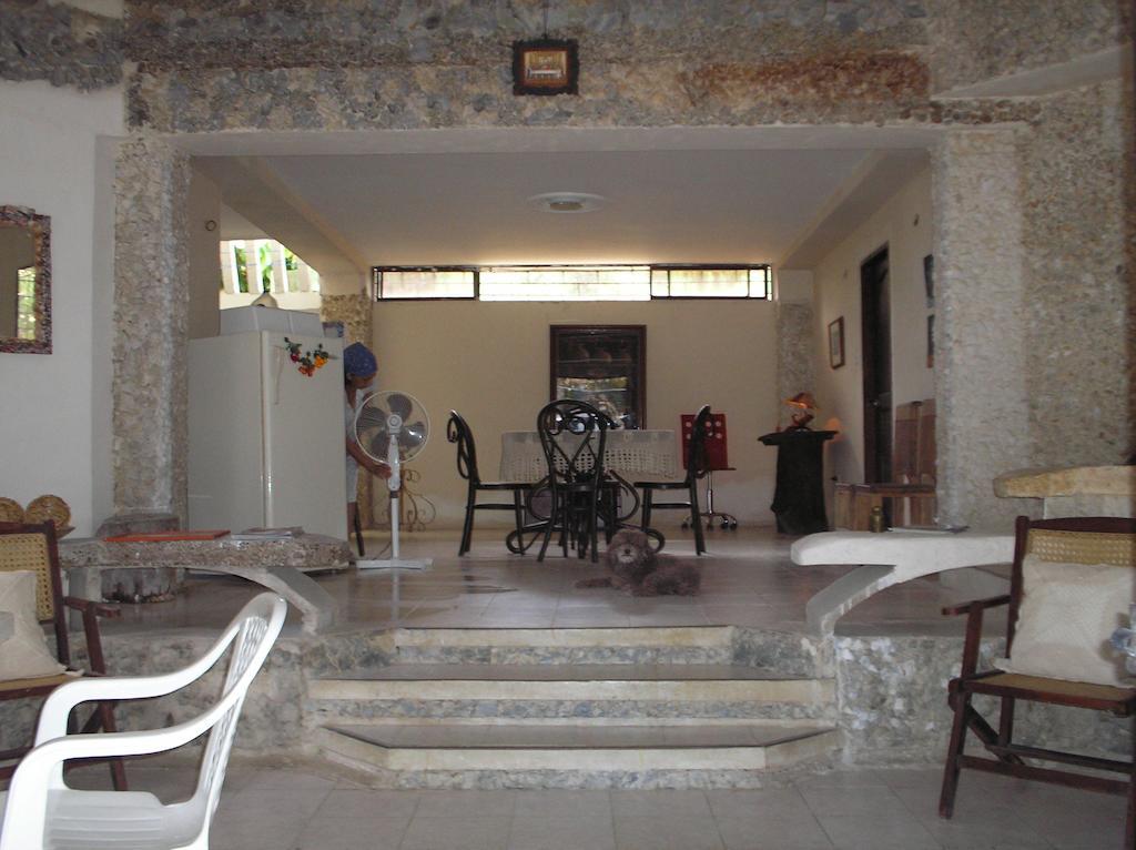 Vivienda Turistica El Castillo 伯里塔卡 外观 照片